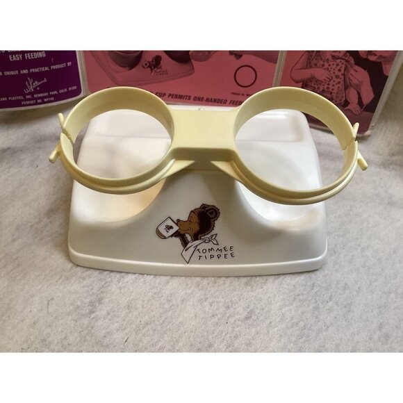 Tommee Tippee Baby Food Jar Holder With Suction Cup - Picture 2 of 6